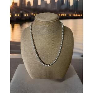 Cute Vtg Freshwater Pearl Necklace. Measures 24”